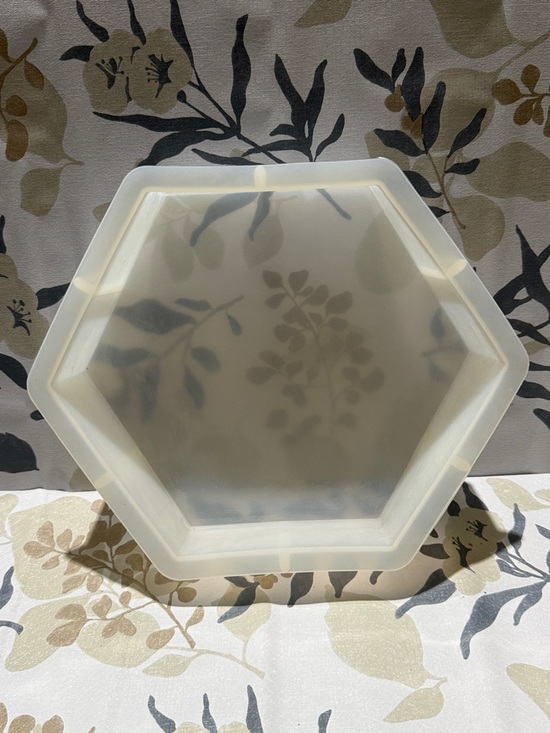 Other - Hexagonal Clear Silicone Mold - Translucent White
